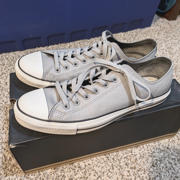 Gray, Black & White Mens Converse - Picture 2 of 5
